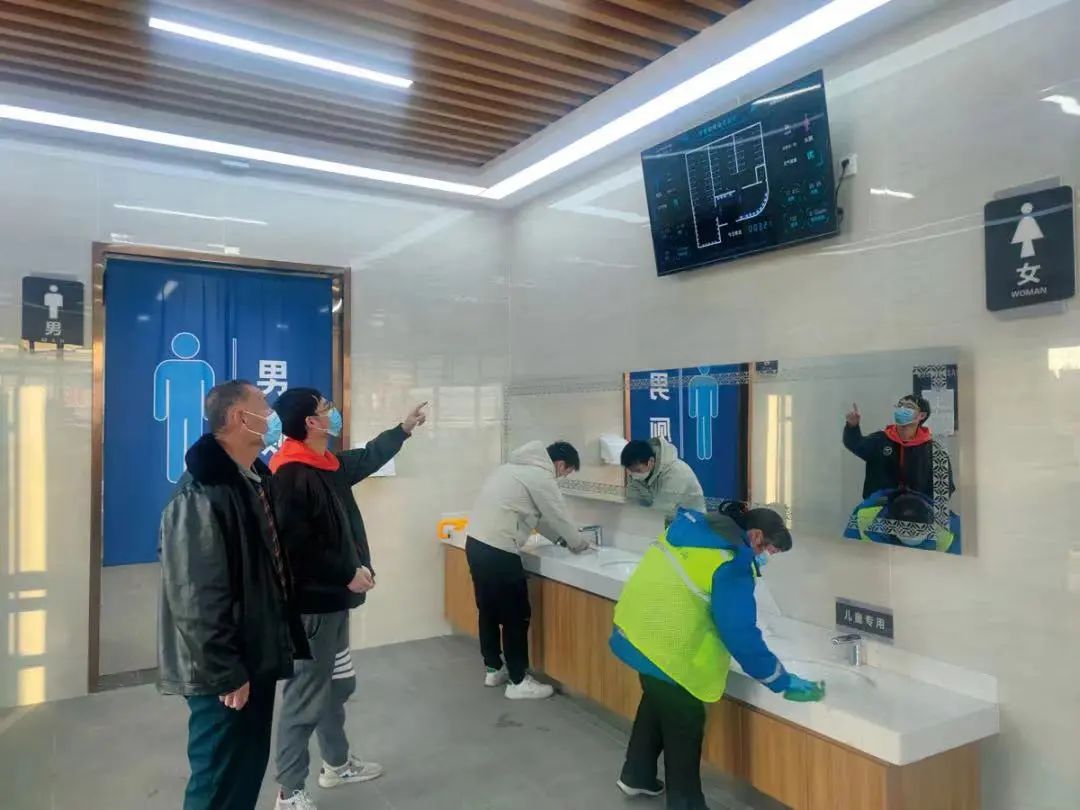 高速服务区大变样!停车更便、服务更暖