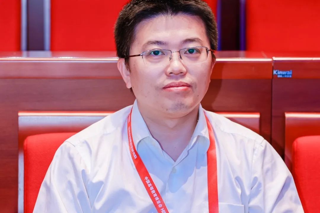 4月15 - 16日高校实验室建设与发展学术活动顺利召开