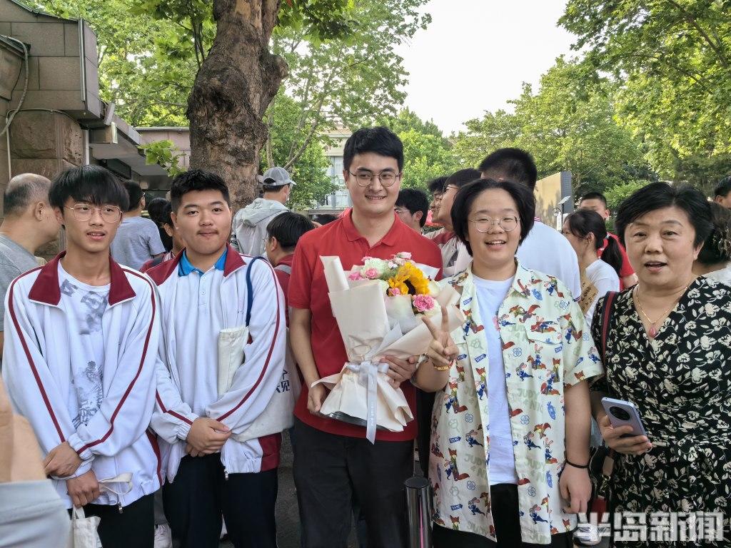 高考化学考试结束,考生:今年题不难,作答流畅时间充裕