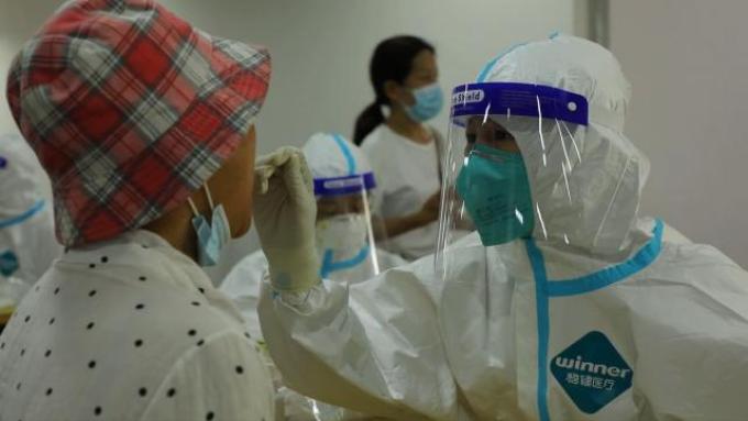 广州疫情半月牵动人心,早茶传播链下有人被动失业