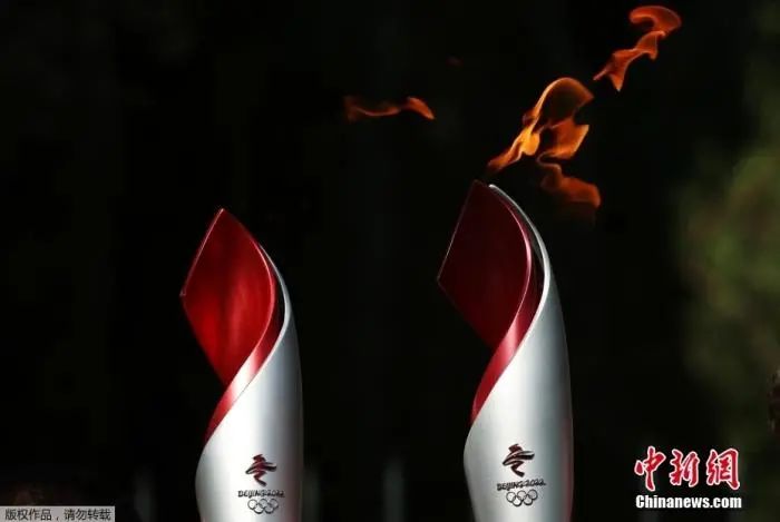 北京街头再唱《你和我》:北京冬奥100天后见