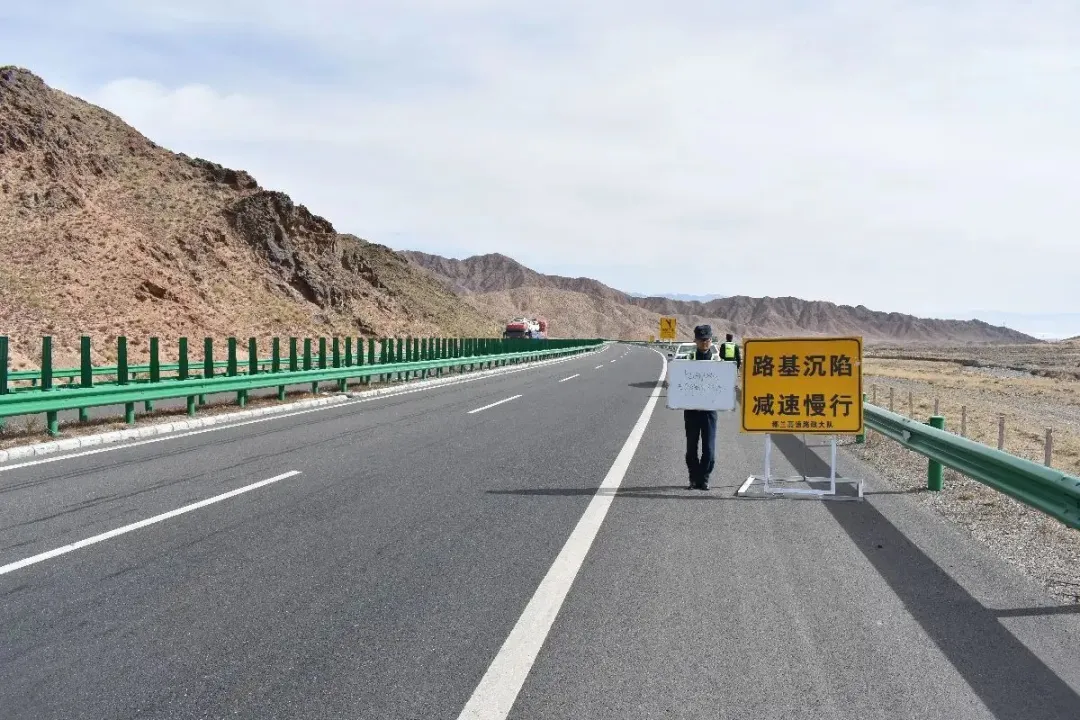 高速驾驶技巧:老司机总结的4大保命法则,新手必看