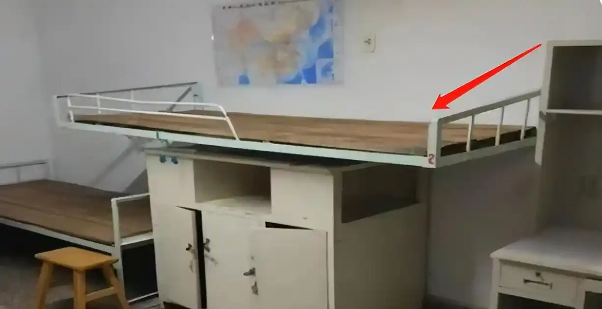 大学宿舍条件差异大,家长学生都关心啥样宿舍住着舒服?